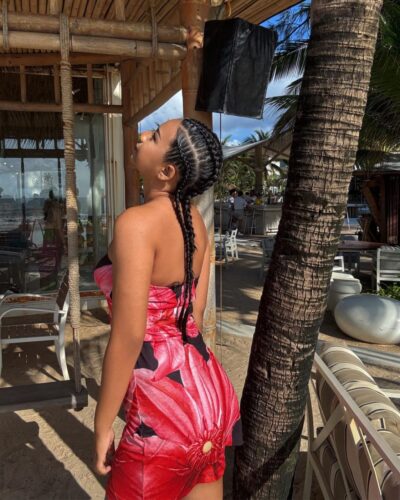 Stilvolle Urlaubsbegleiterin in Phuket – diskrete Begleitung für Männer in Thailand